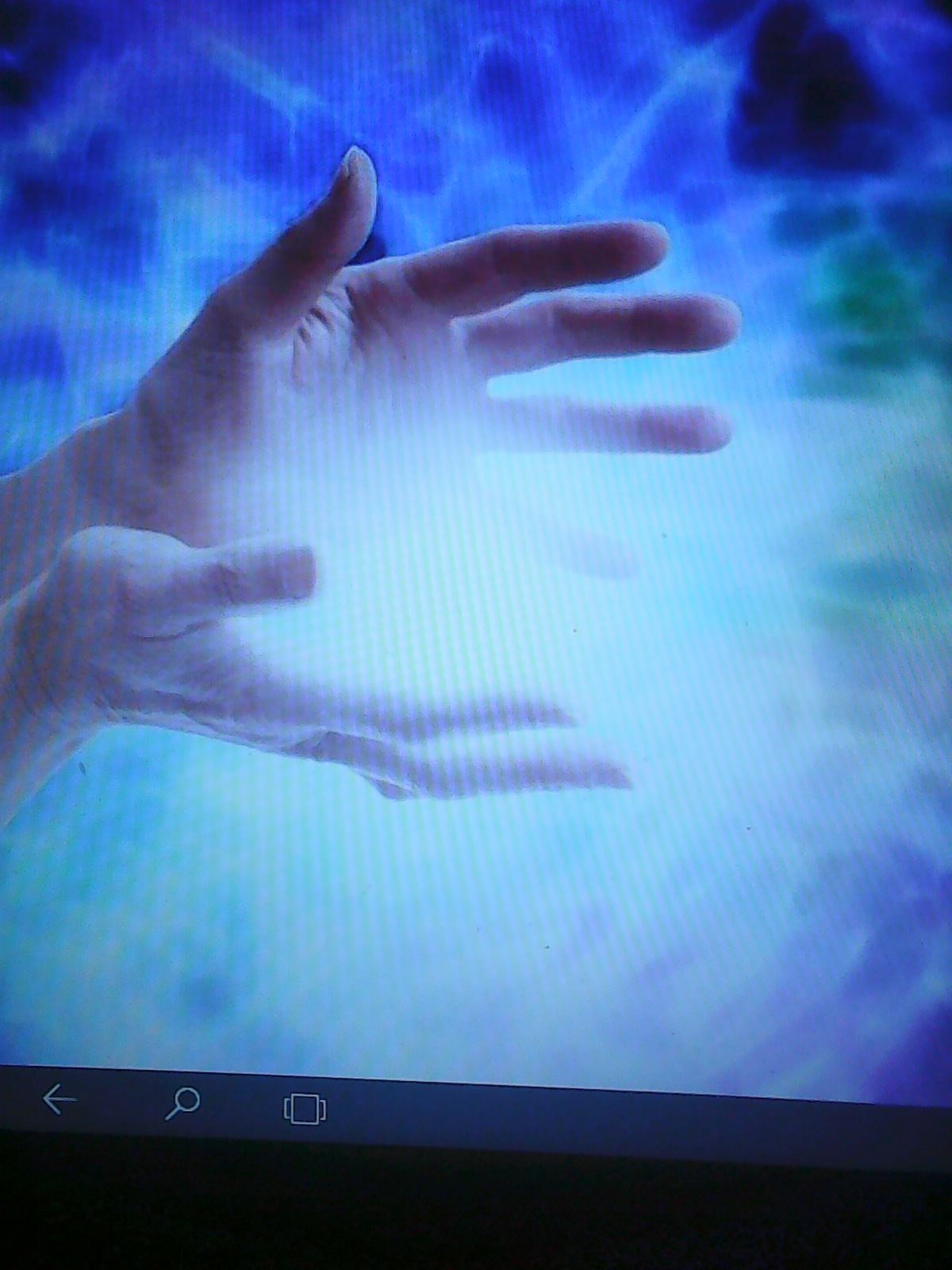 energie reiki z rukou